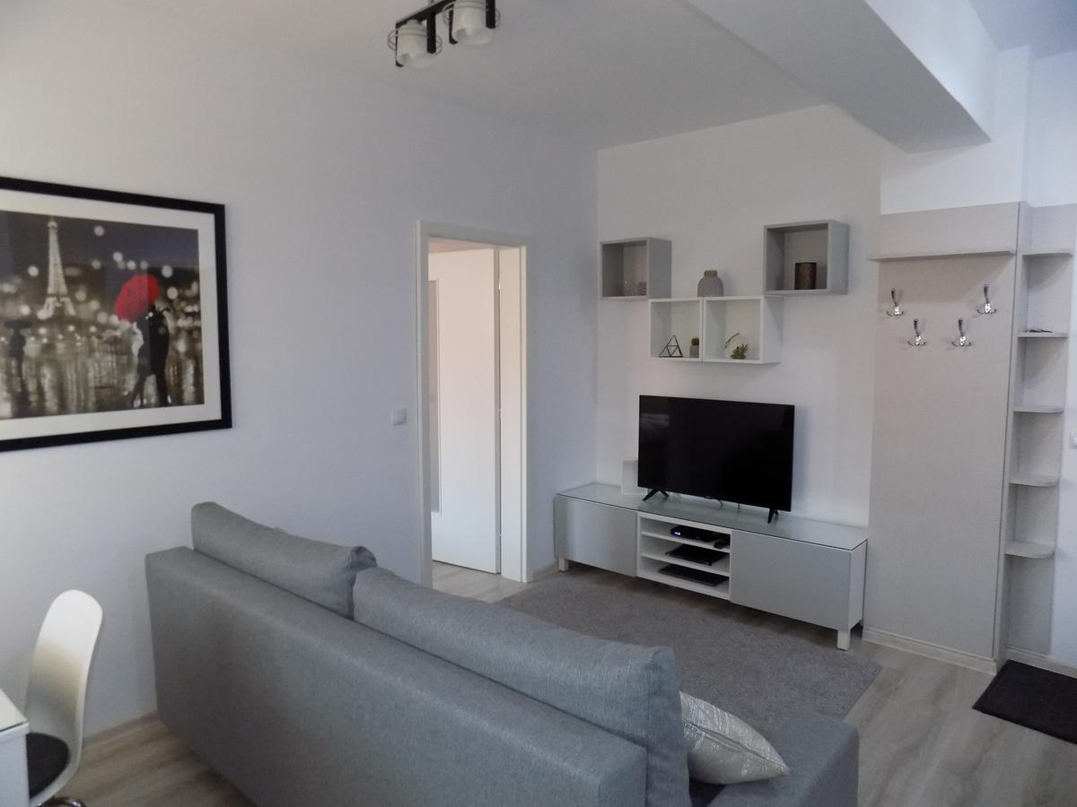 Rivera Apartments-Palasmall ヤシ エクステリア 写真